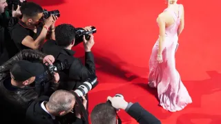 Elie Saab blends 19th-century romance with red carpet precision in fall couture