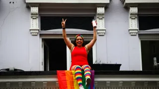 Queer Voices Dominate 2025 Pop: New Anthems Reshape the LGBTQ+ Musical Landscape
